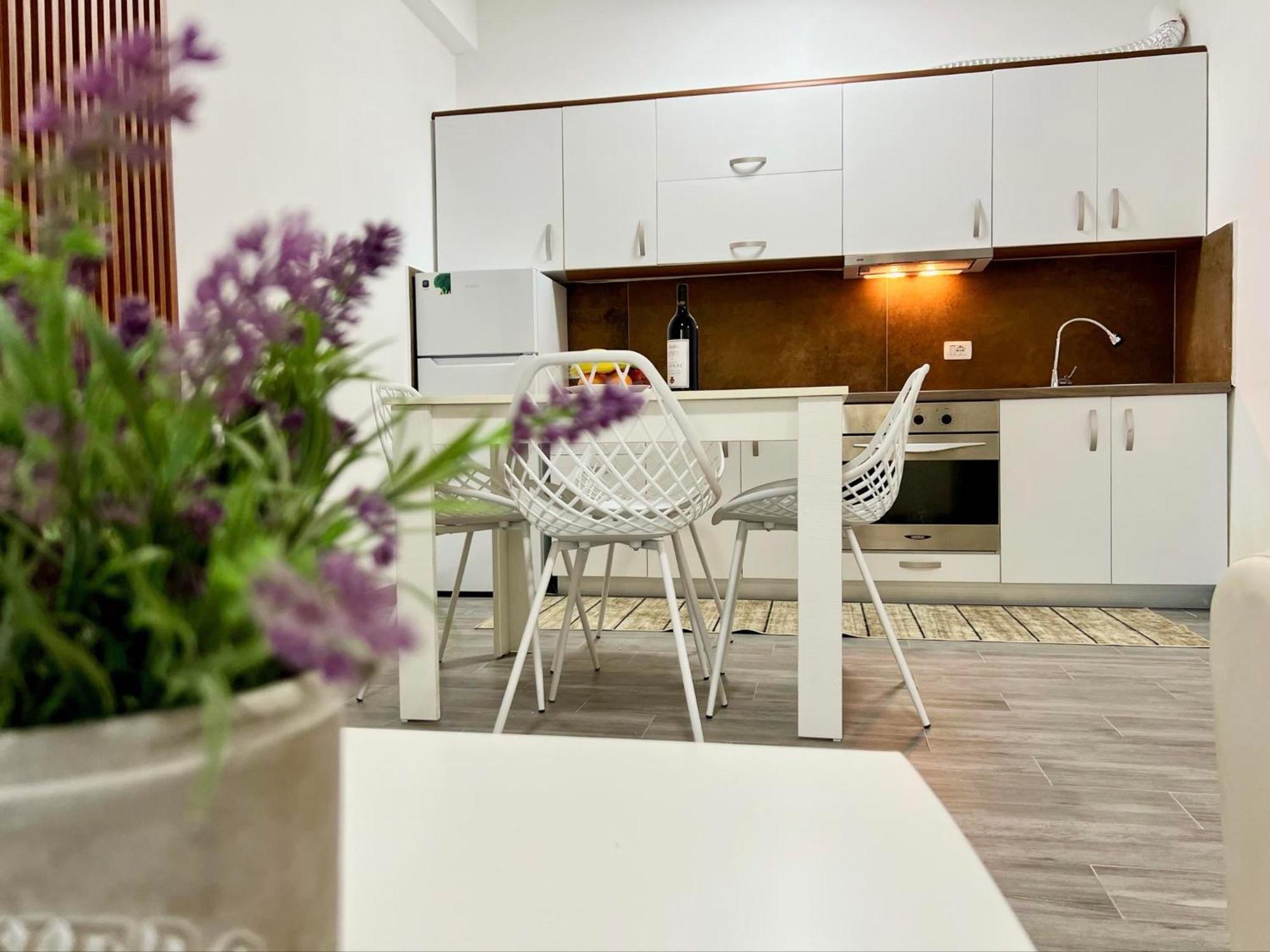 Albi Apartament Durrës